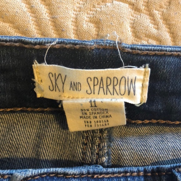 Jeans - Picture 3 of 5